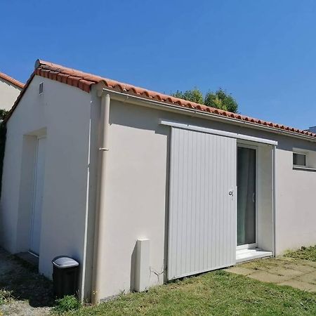 Petit T2 Proche Centre Ville 라로츠수르욘 외부 사진
